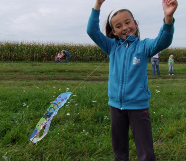 ČERNILOVSKÁ DRAKIÁDA 2012 foto Jana Ž