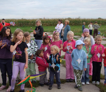 ČERNILOVSKÁ DRAKIÁDA 2012 foto Jana Ž