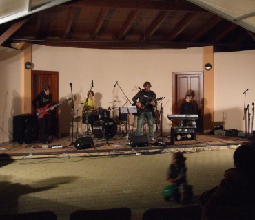 Černilovský dvůr 2012 od Jardy Kudrnáče