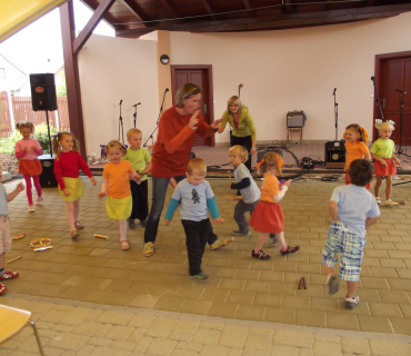 2.6.2012 ČERNILOVSKÝ DVŮR, foto od Katky J.