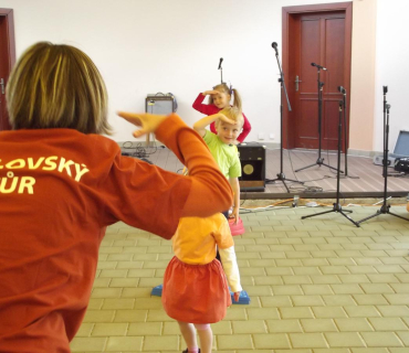 2.6.2012 ČERNILOVSKÝ DVŮR, foto od Katky J.