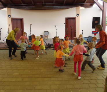 2.6.2012 ČERNILOVSKÝ DVŮR, foto od Katky J.