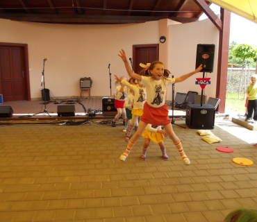 2.6.2012 ČERNILOVSKÝ DVŮR, foto od Katky J.