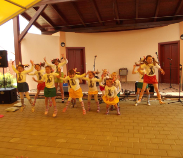 2.6.2012 ČERNILOVSKÝ DVŮR, foto od Katky J.