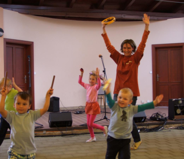 ČERNILOVSKÝ DVŮR 2012 od Jany Ž