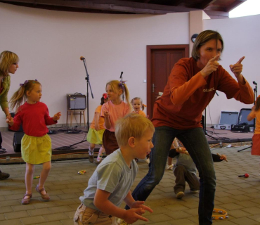 ČERNILOVSKÝ DVŮR 2012 od Jany Ž