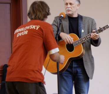 ČERNILOVSKÝ DVŮR 2012 od Jany Ž