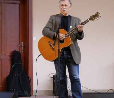 ČERNILOVSKÝ DVŮR 2012 od Jany Ž