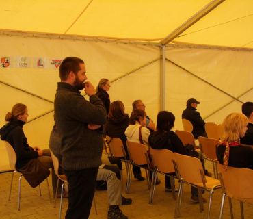 ČERNILOVSKÝ DVŮR 2012 od Jany Ž