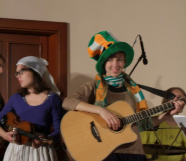 ČERNILOVSKÝ DVŮR 2012 od Jany Ž