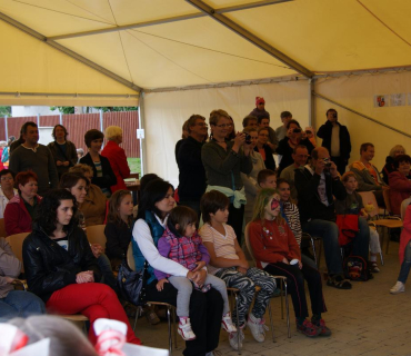 ČERNILOVSKÝ DVŮR 2012 od Míry