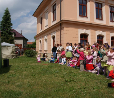 ČERNILOVSKÝ DVŮR 2012 od Míry