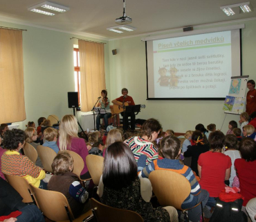 ČERNILOVSKÝ DVŮR 2012 od Míry