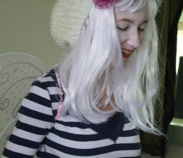 PRUHOVANÝ KARNEVAL 15.4.2012 Sokolovna - foto Jana Ž