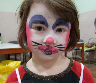 PRUHOVANÝ KARNEVAL 15.4.2012 Sokolovna - foto Jana Ž