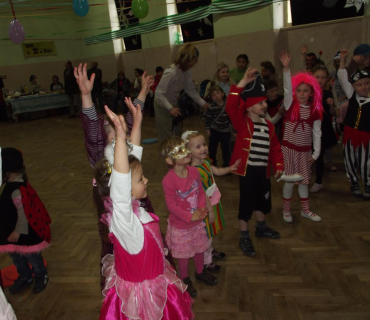 15.4.2012 Pruhovaný karneval v Černilově