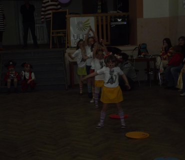 15.4.2012 Pruhovaný karneval v Černilově