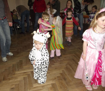 15.4.2012 Pruhovaný karneval v Černilově