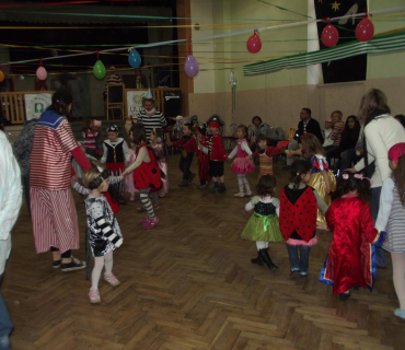 15.4.2012 Pruhovaný karneval v Černilově