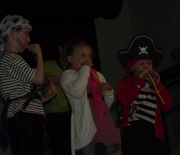 15.4.2012 Pruhovaný karneval v Černilově