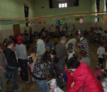 15.4.2012 Pruhovaný karneval v Černilově