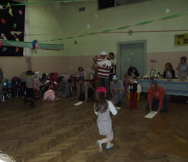 15.4.2012 Pruhovaný karneval v Černilově