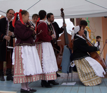 VELIKONOČNÍ JARMARK KSD 30.3. 2012 - foto Jana Žárská