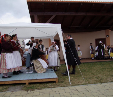 VELIKONOČNÍ JARMARK KSD 30.3. 2012 - foto Jana Žárská