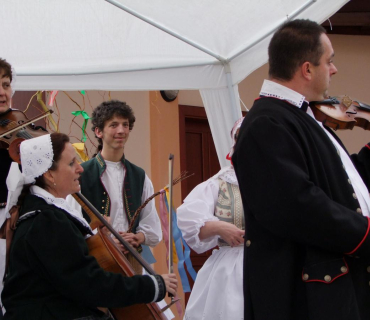 VELIKONOČNÍ JARMARK KSD 30.3. 2012 - foto Jana Žárská