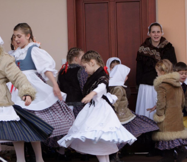 VELIKONOČNÍ JARMARK KSD 30.3. 2012 - foto Jana Žárská