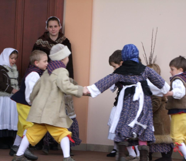 VELIKONOČNÍ JARMARK KSD 30.3. 2012 - foto Jana Žárská