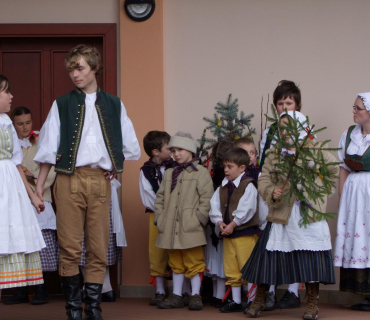 VELIKONOČNÍ JARMARK KSD 30.3. 2012 - foto Jana Žárská