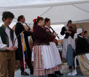 VELIKONOČNÍ JARMARK KSD 30.3. 2012 - foto Jana Žárská