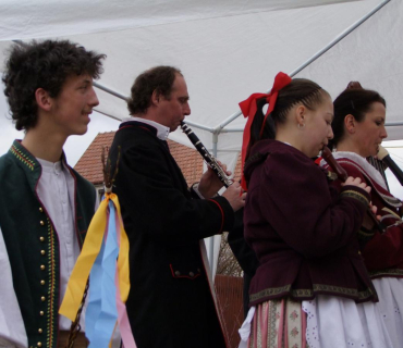 VELIKONOČNÍ JARMARK KSD 30.3. 2012 - foto Jana Žárská