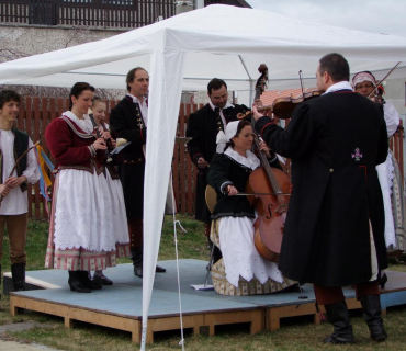 VELIKONOČNÍ JARMARK KSD 30.3. 2012 - foto Jana Žárská