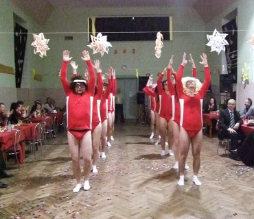 3.slavnostní ples Ulity Černilov - foto Jana Ž