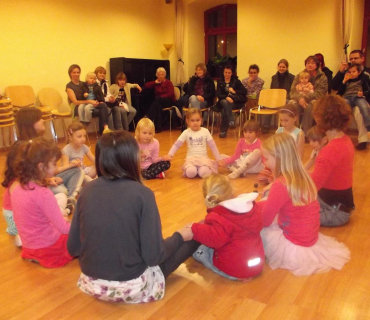 22.12.2011 taneční kroužek - mažoretky