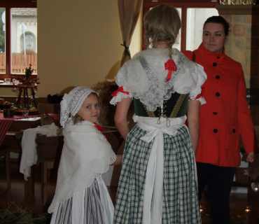 Adventni trhy Cernilov 2011 - foto Jana Z