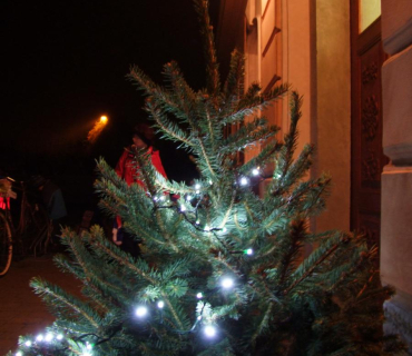 Průvod světýlek na uvítání Adventu 2011 