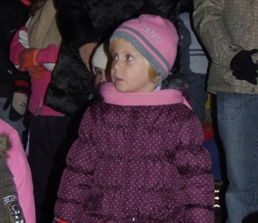 Průvod světýlek na uvítání Adventu 2011 