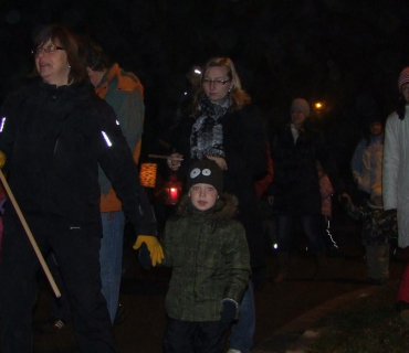 Průvod světýlek na uvítání Adventu 2011 