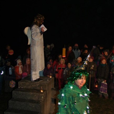 Průvod světýlek na uvítání Adventu 2011 