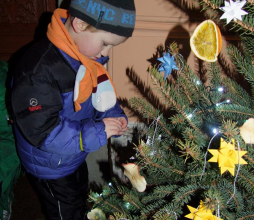 Průvod světýlek na uvítání Adventu 2011 