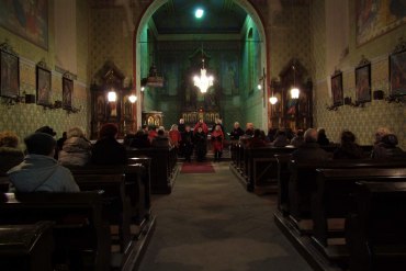 Adventní koncert sboru Cantus Jaroměř v Černilově - katol.kostel 27.11. 2016