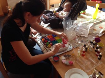 Dvoreček 16.   23.2.2016 výroba mýdel