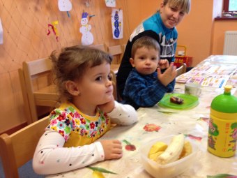 Dvoreček 1.3.2016 ubrousková technika